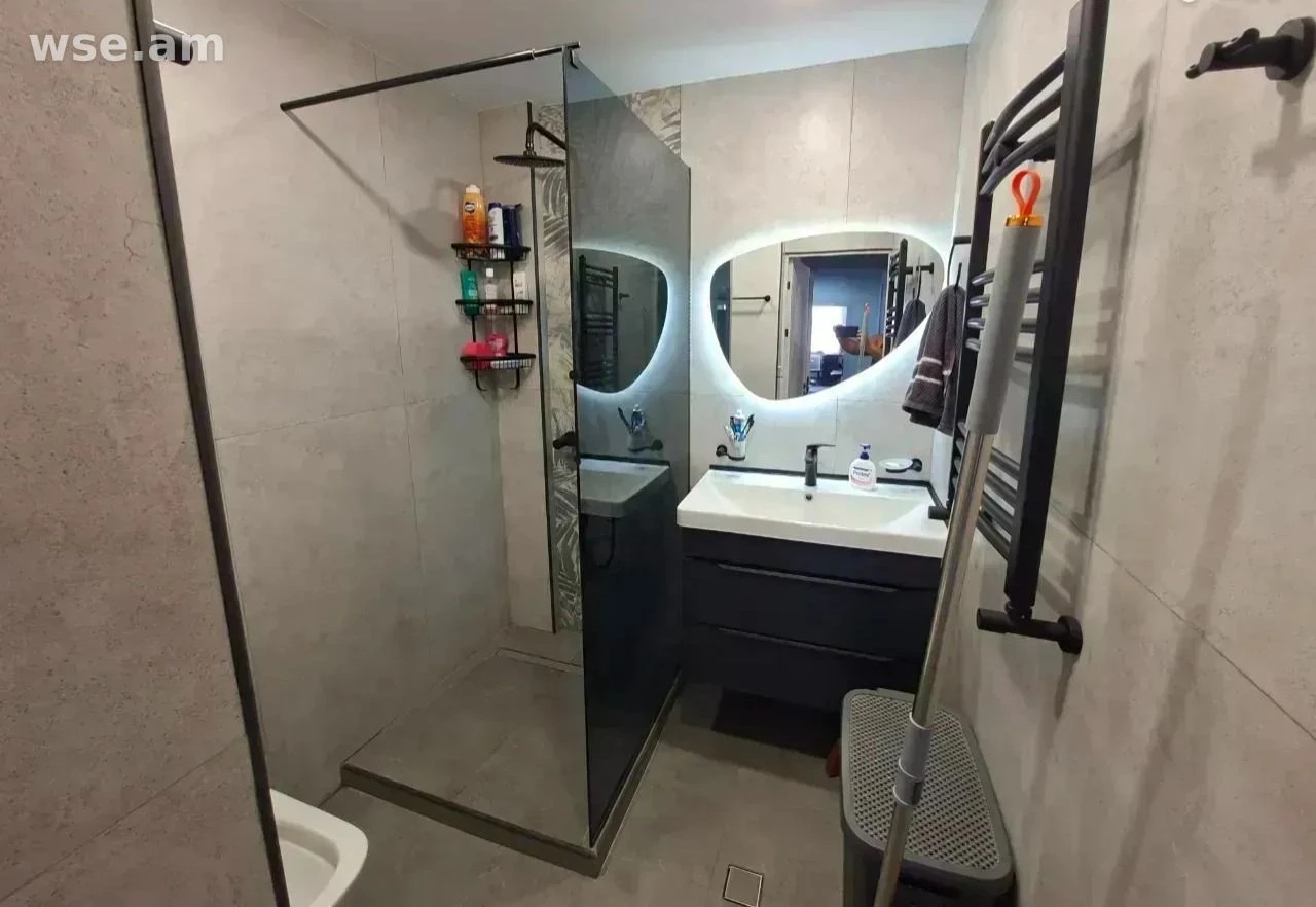 3-комн., 96 м², 15/16 эт., улица Брюсова