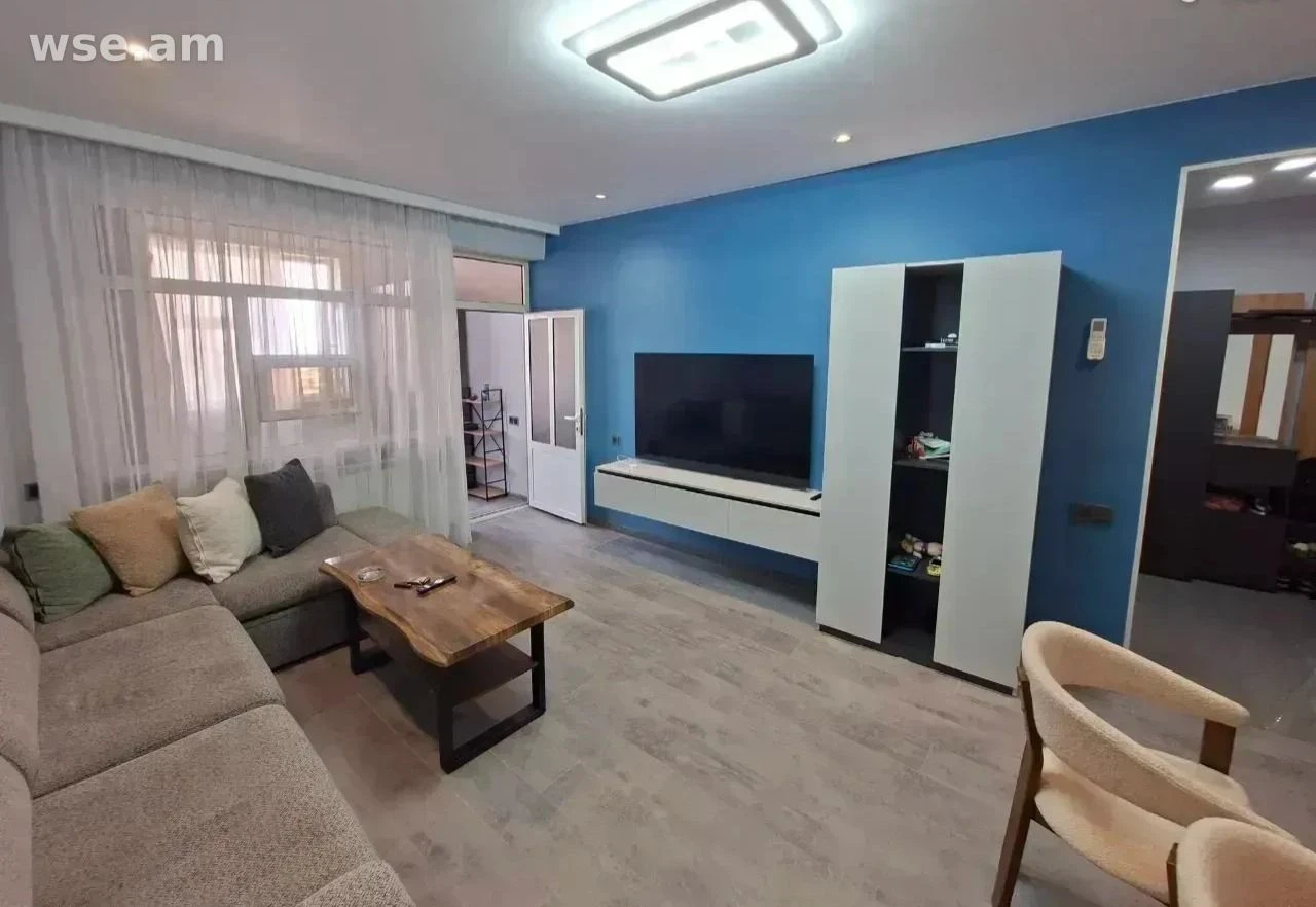 3-комн., 96 м², 15/16 эт., улица Брюсова