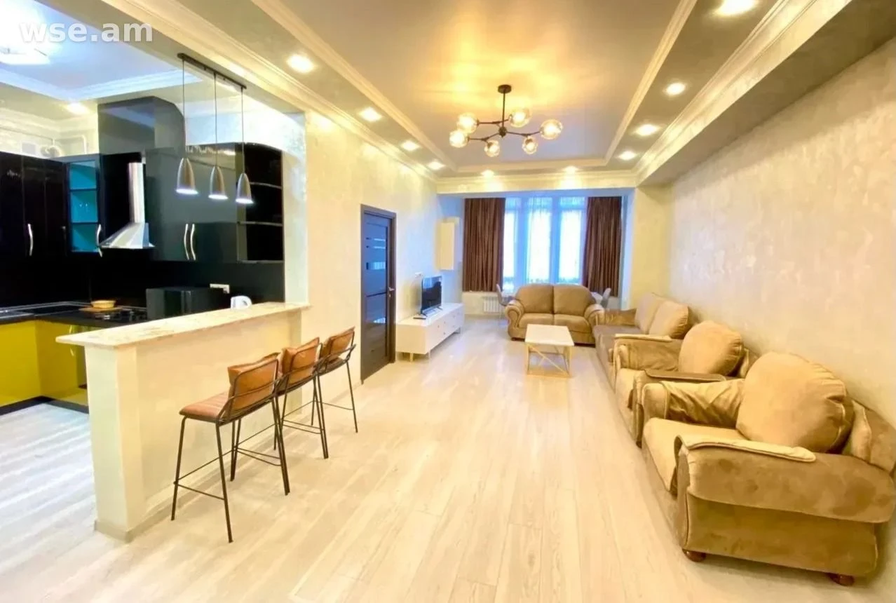 3-комн., 95 м², 5/16 эт., улица Павстоса Бузанда 97