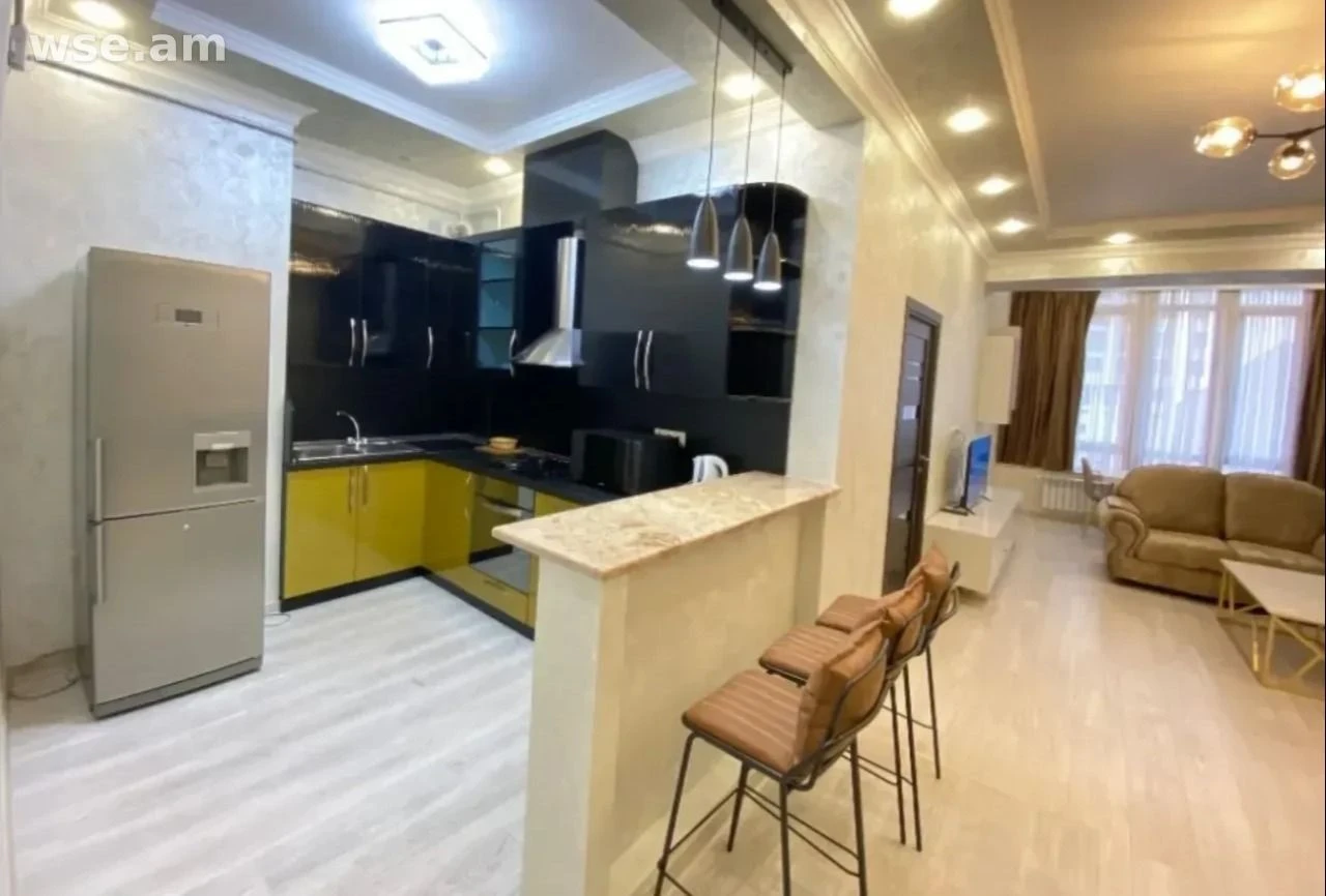 3-комн., 95 м², 5/16 эт., улица Павстоса Бузанда 97