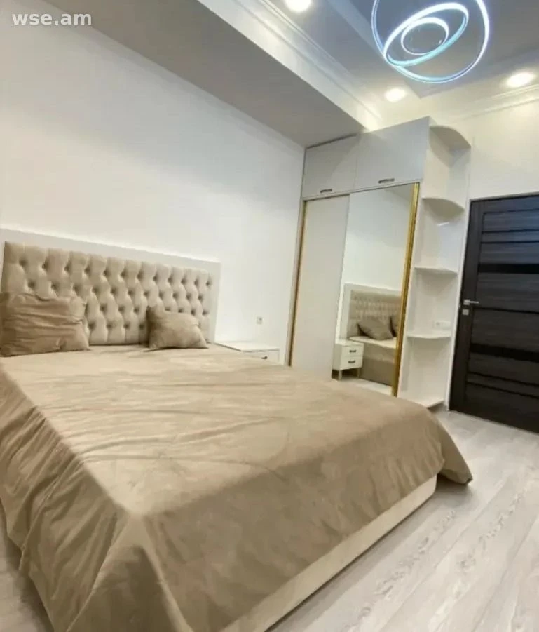 3-комн., 95 м², 5/16 эт., улица Павстоса Бузанда 97