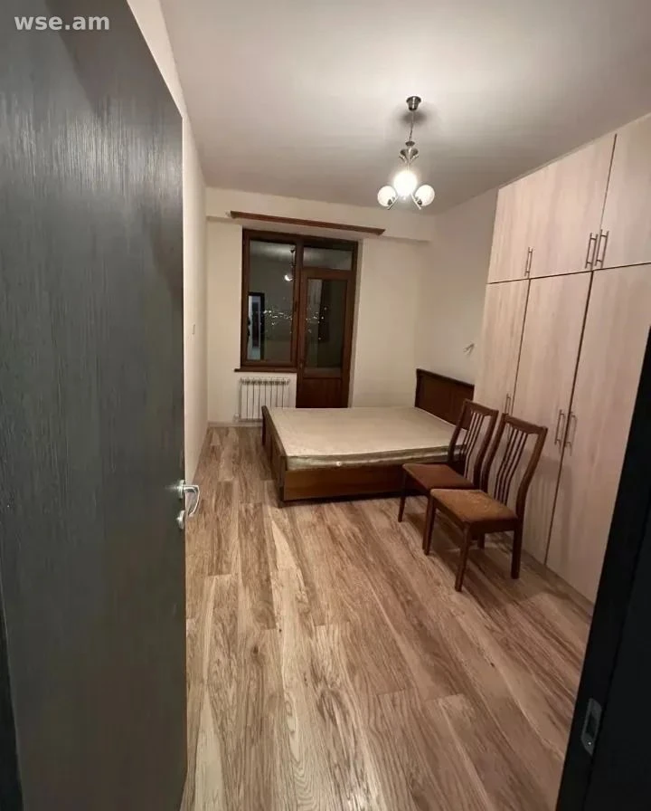 3-комн., 90 м², 16/16 эт., улица Айрика Мурадяна 10