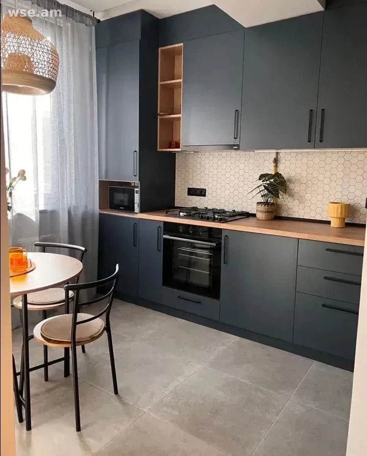 2-rooms, 46 m², 6/6 floor, Mkhitar Heratsi street 2a
