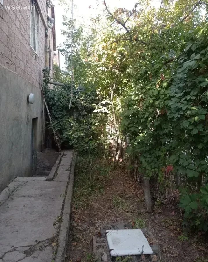 3 սենյականոց առանձնատուն, 105 քմ, 3 հարկանի, 34 - րդ փողոց 23