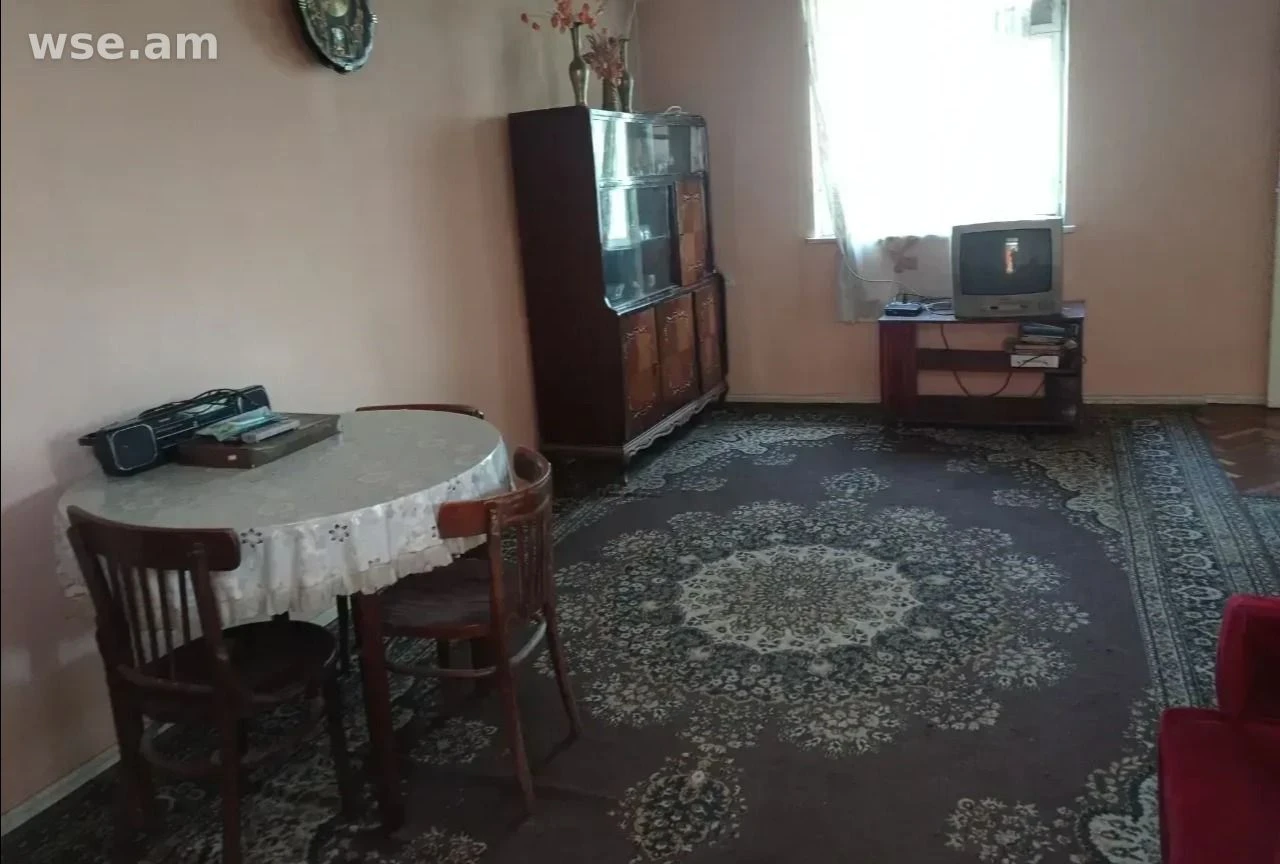 3 սենյականոց առանձնատուն, 105 քմ, 3 հարկանի, 34 - րդ փողոց 23