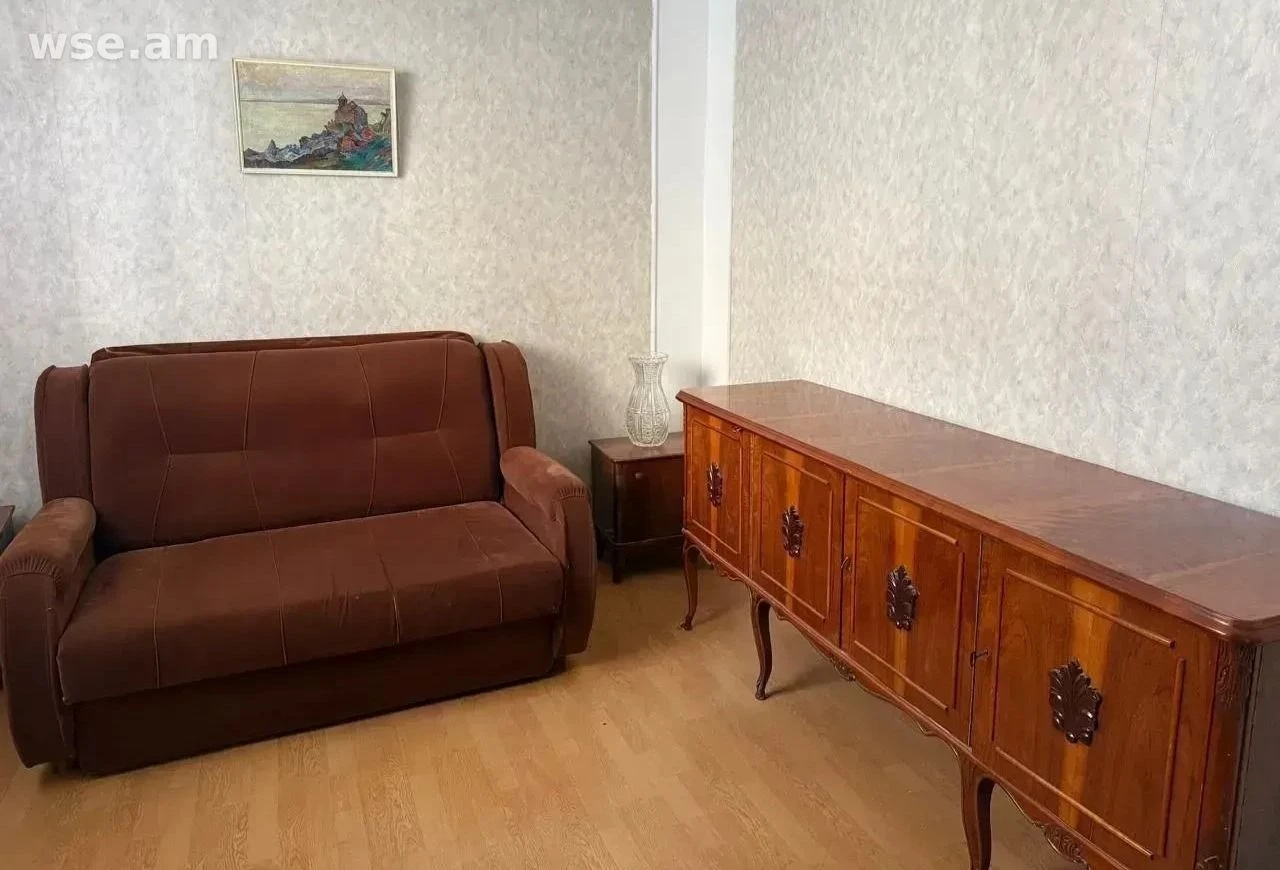 3-комн. дом, 90 м², 1-этажный, улица Сергея Мергеляна 2