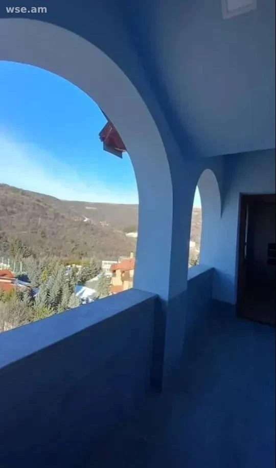 3-комн., 91 м², 8/8 эт., улица Хачика Мурадяна 3