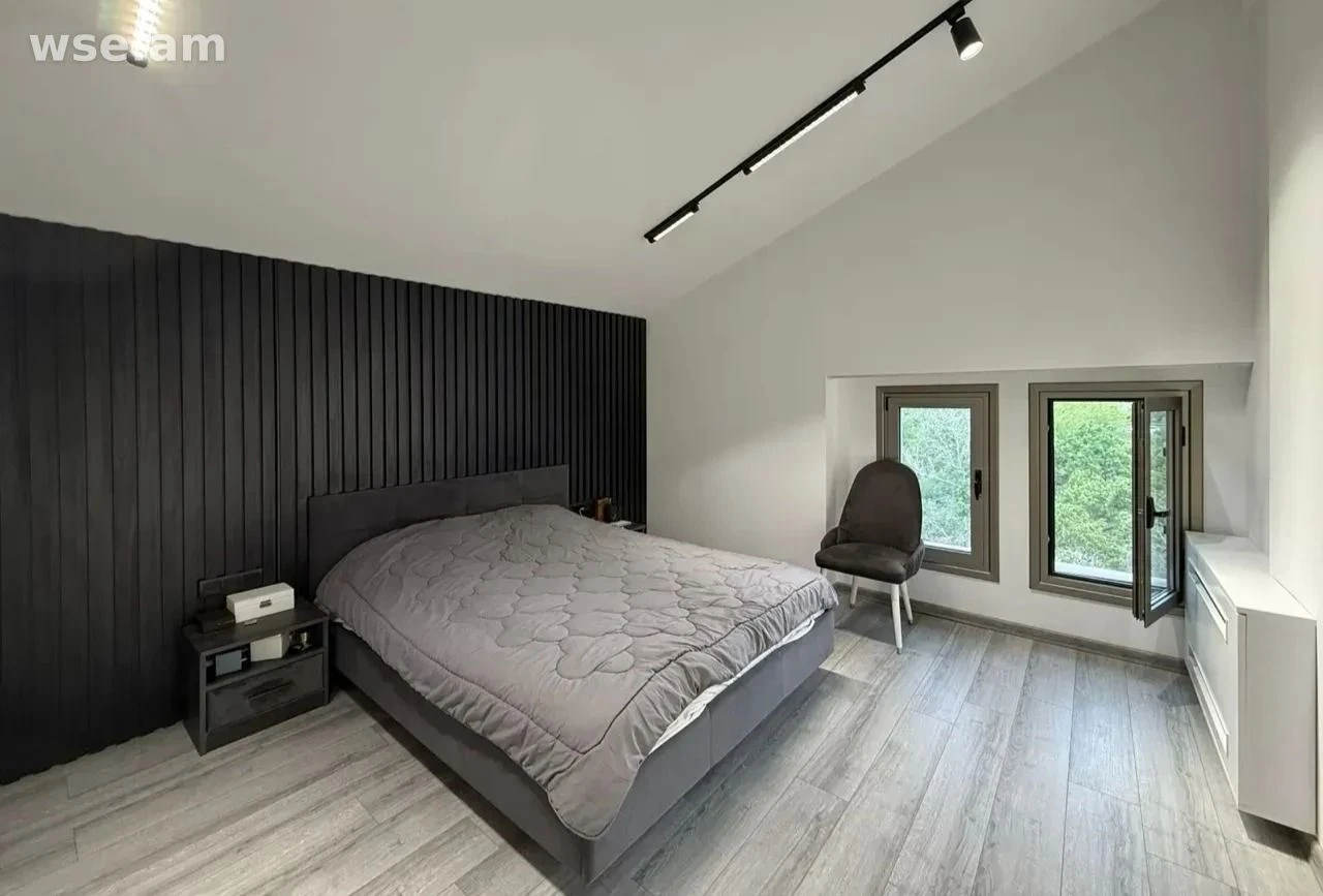 4-room, 156 m², 4/4 floor, 24/5 Garegin Hovsepyan Street