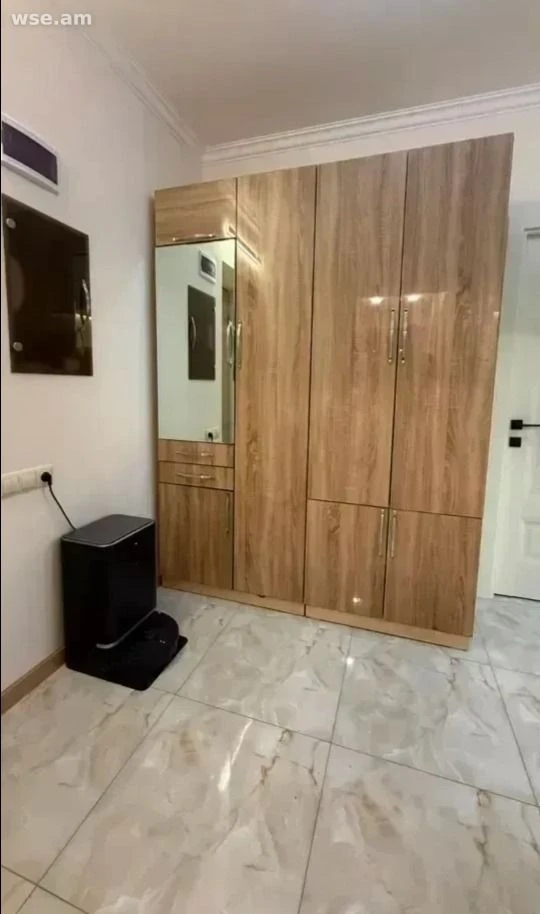 3-комн., 80 м², 2/5 эт., улица Аванесова 7/2