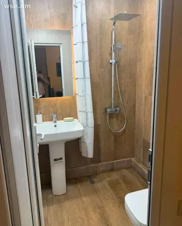 3-комн., 80 м², 2/5 эт., улица Аванесова 7/2