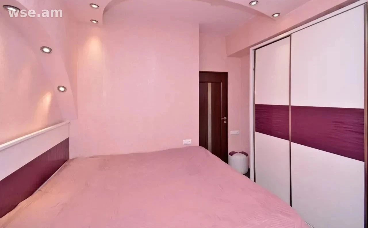 2-комн., 52 м², 6/11 эт., улица Амиряна 25
