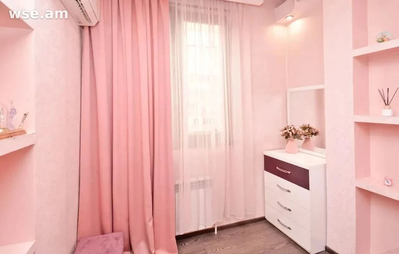 2-комн., 52 м², 6/11 эт., улица Амиряна 25