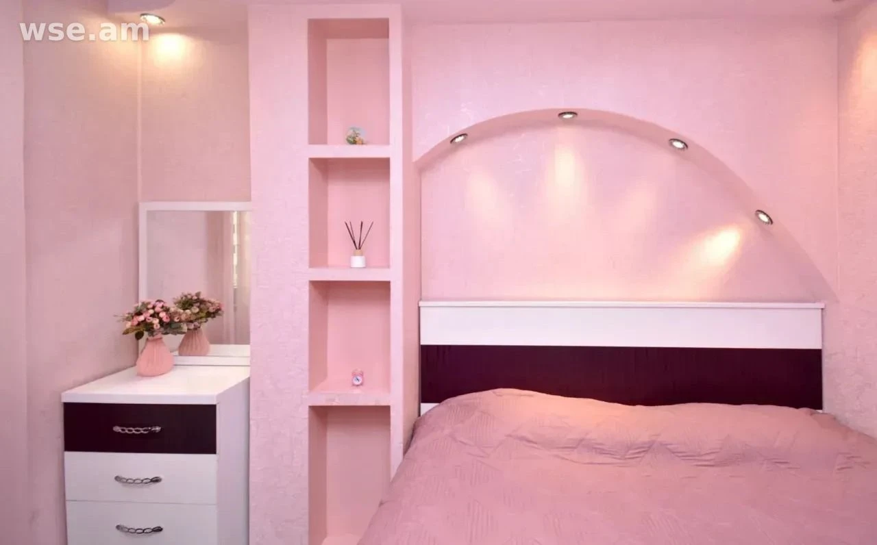 2-комн., 52 м², 6/11 эт., улица Амиряна 25