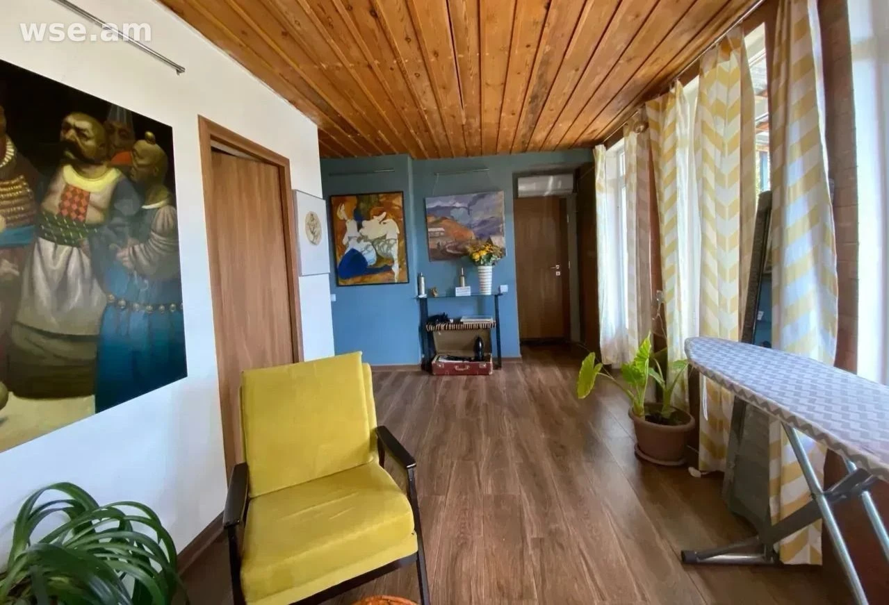 2-комн., 70 м², 3/3 эт., Нор Норк