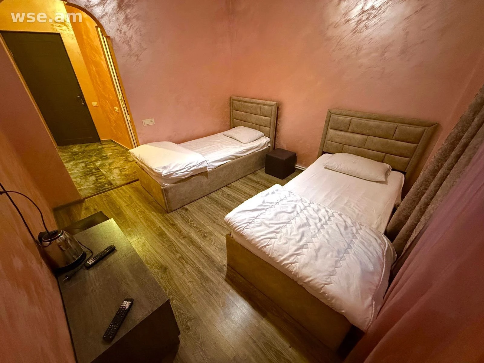 6-room house, 300 m², 2-storey, Garni