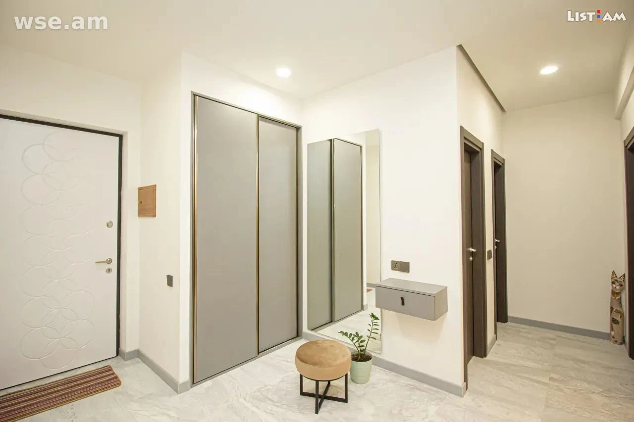 3-комн., 109 м², 14/15 эт., улица Кирка Керкоряна 74