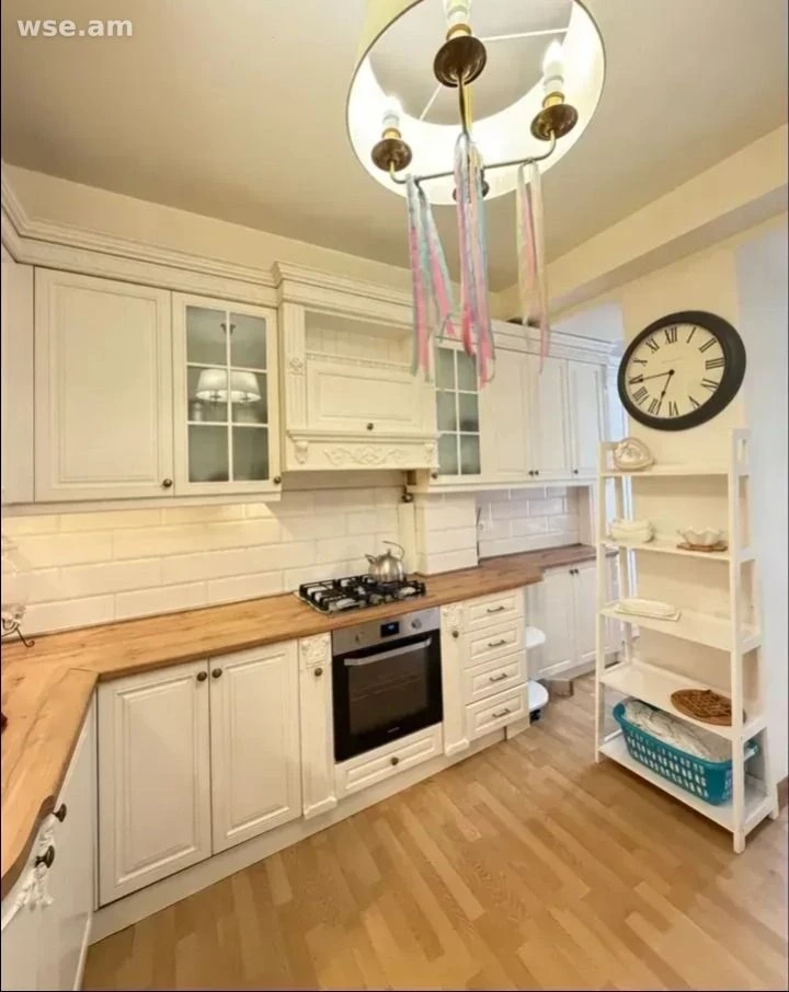 4-комн., 109 м², 3/4 эт., улица Анрапетутян