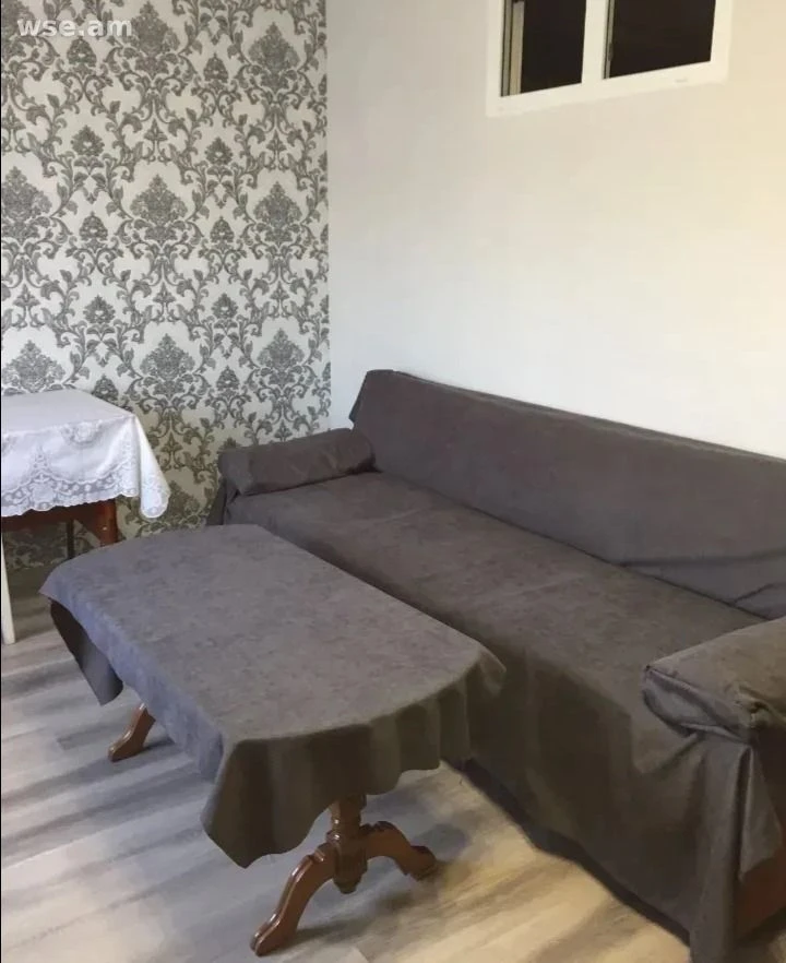 2-комн., 40 м², 5/5 эт., проспект Арцаха