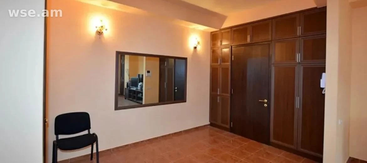 2-комн., 91 м², 2/15 эт., проспект Месропа Маштоца 33/2