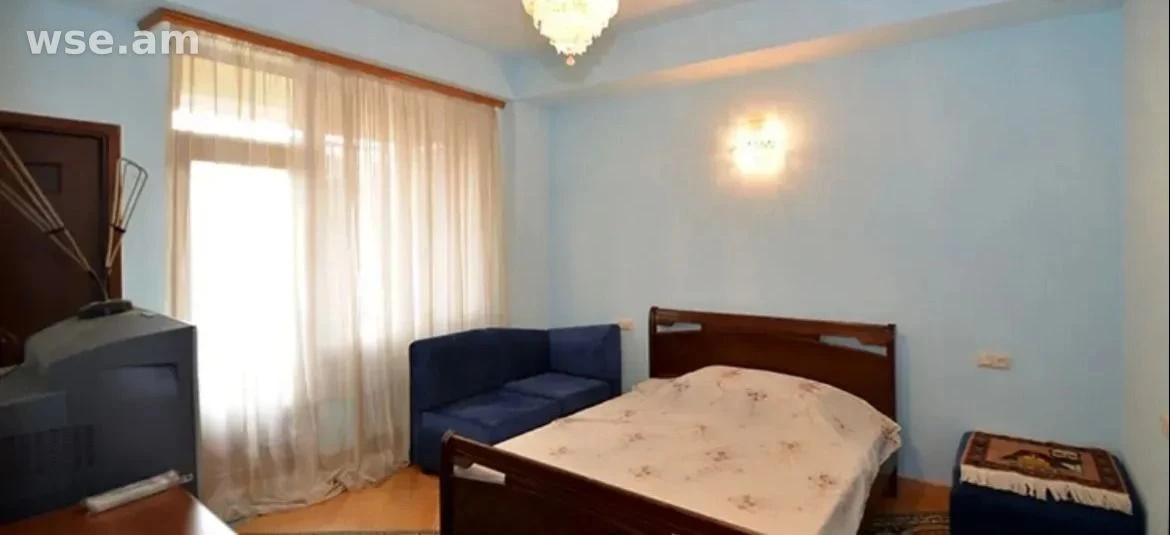 2-комн., 91 м², 2/15 эт., проспект Месропа Маштоца 33/2