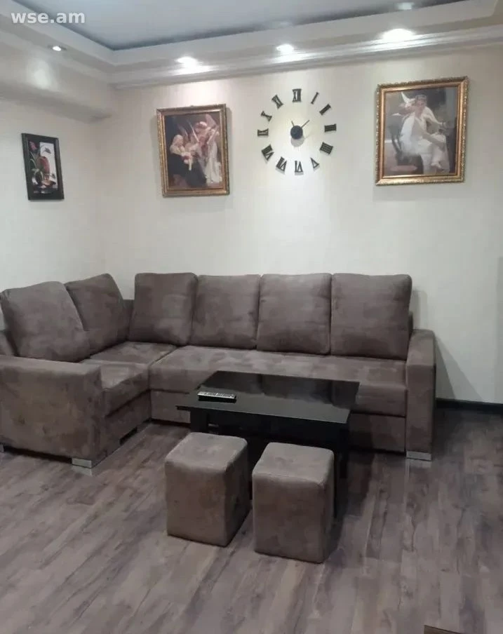 2-комн., 50 м², 3/9 эт., улица Заваряна 1