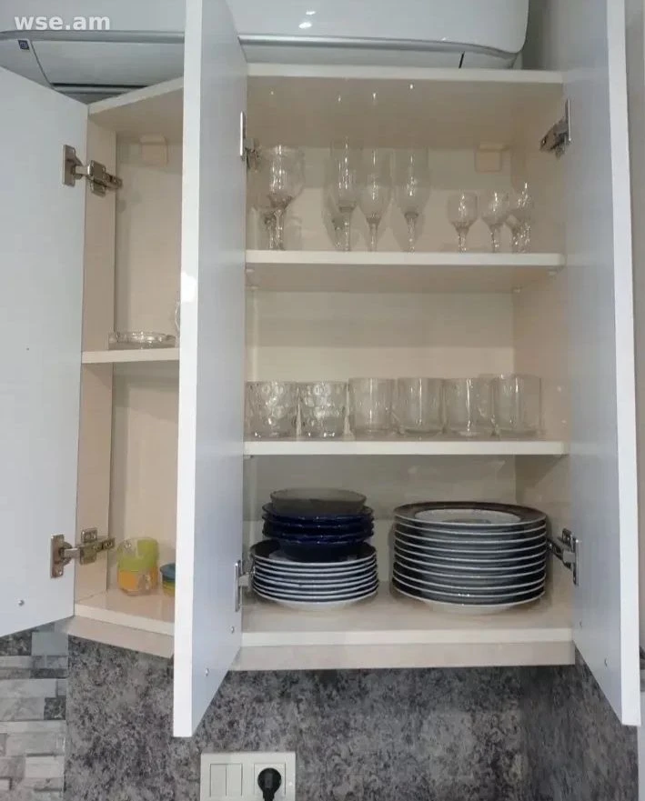 2-комн., 50 м², 3/9 эт., улица Заваряна 1
