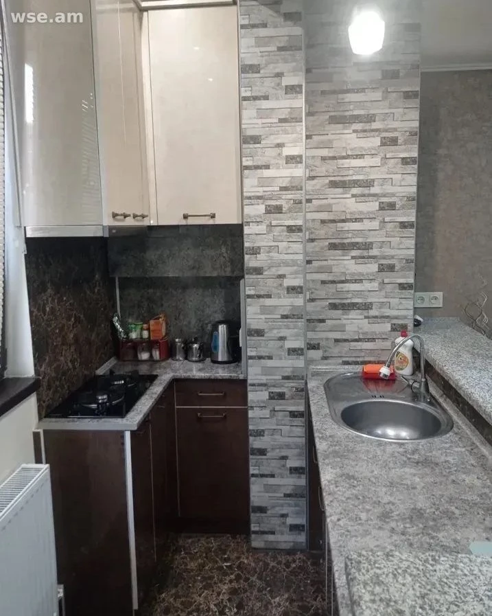2-комн., 50 м², 3/9 эт., улица Заваряна 1