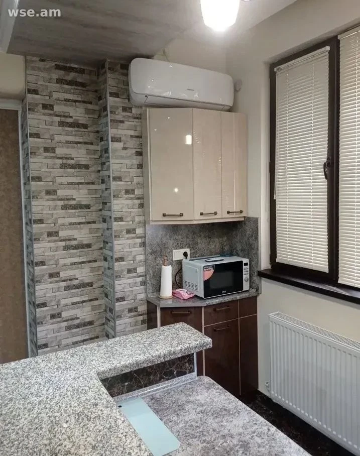 2-комн., 50 м², 3/9 эт., улица Заваряна 1