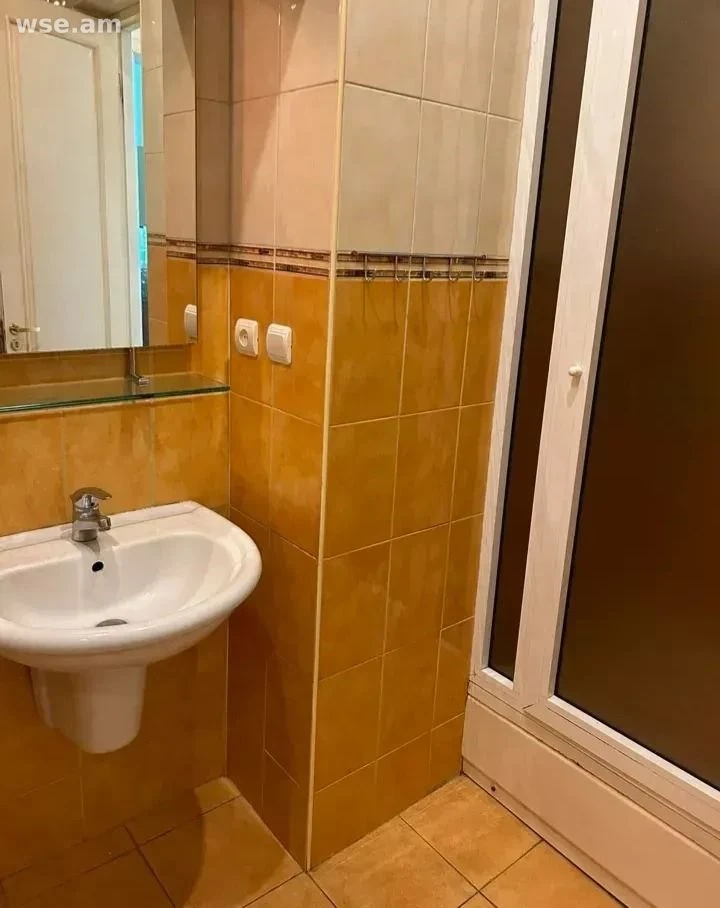 5-комн., 197 м², 1/4 эт., проезд Арменакян