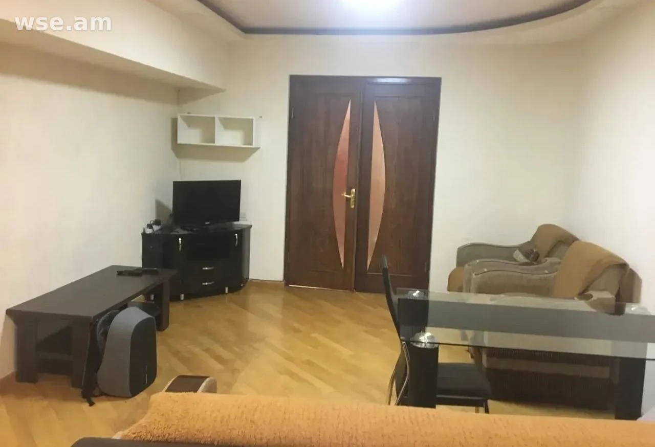 3-комн., 90 м², 2/10 эт., улица Езника Кохбаци