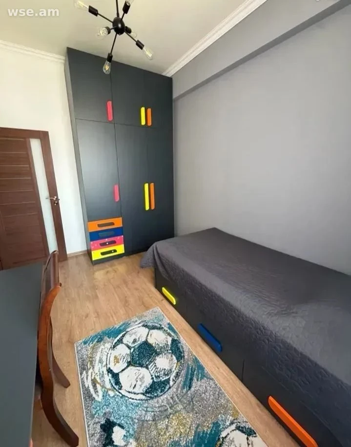 4-room, 105 m², 4/15 fl., Anastas Mikoyan Street