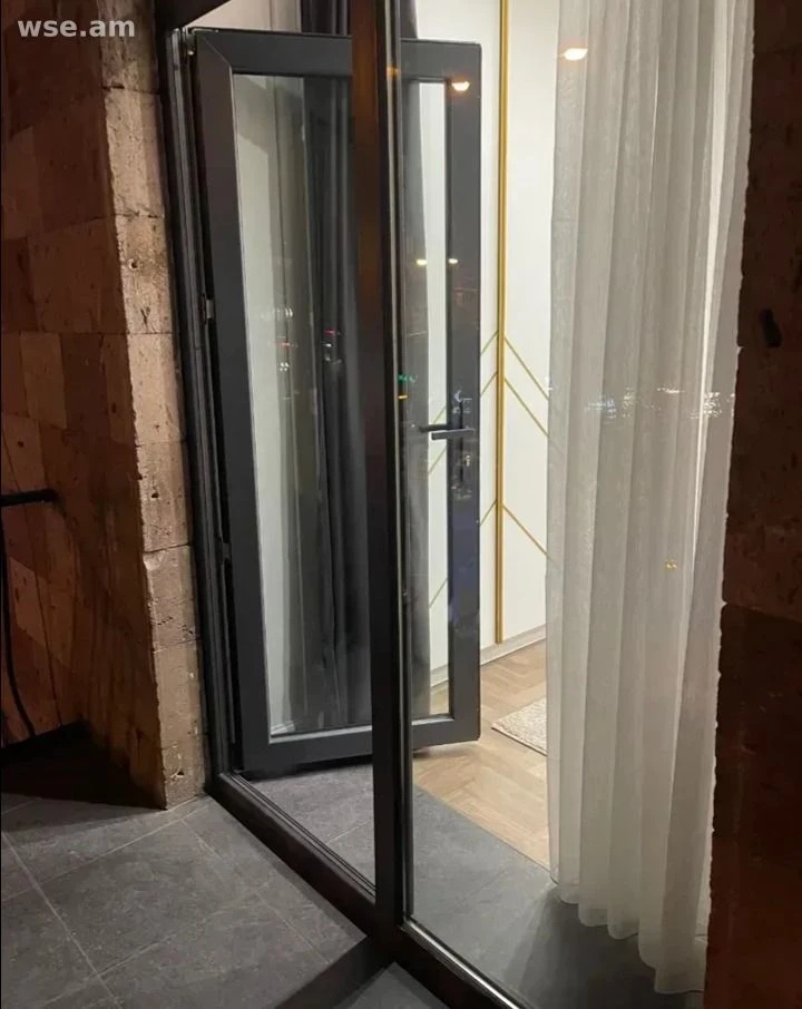 2-rooms, 40 m², 2/5 floor, Komitas avenue 3