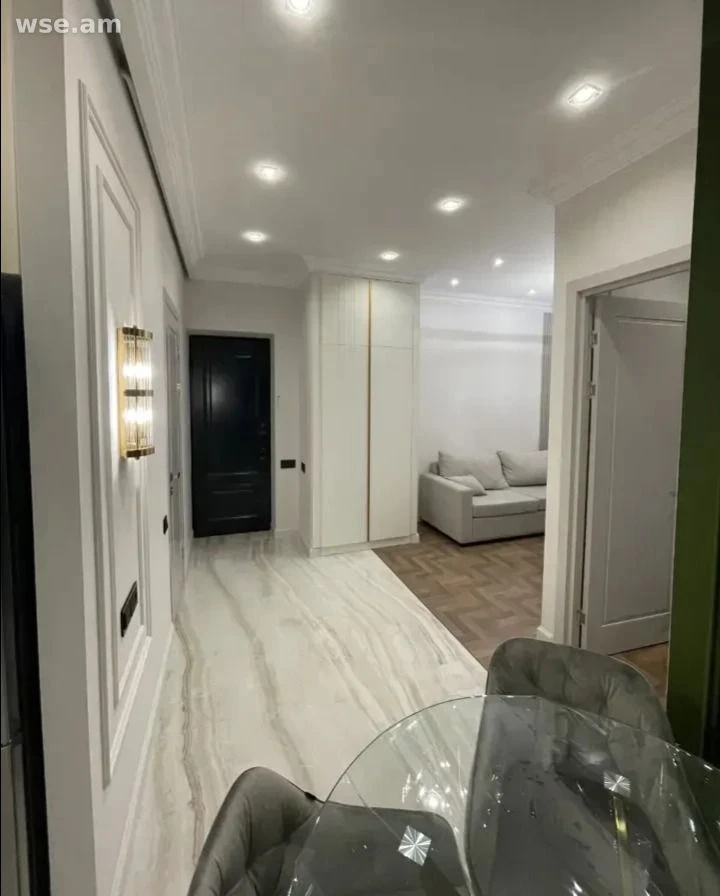 2-rooms, 40 m², 2/5 floor, Komitas avenue 3