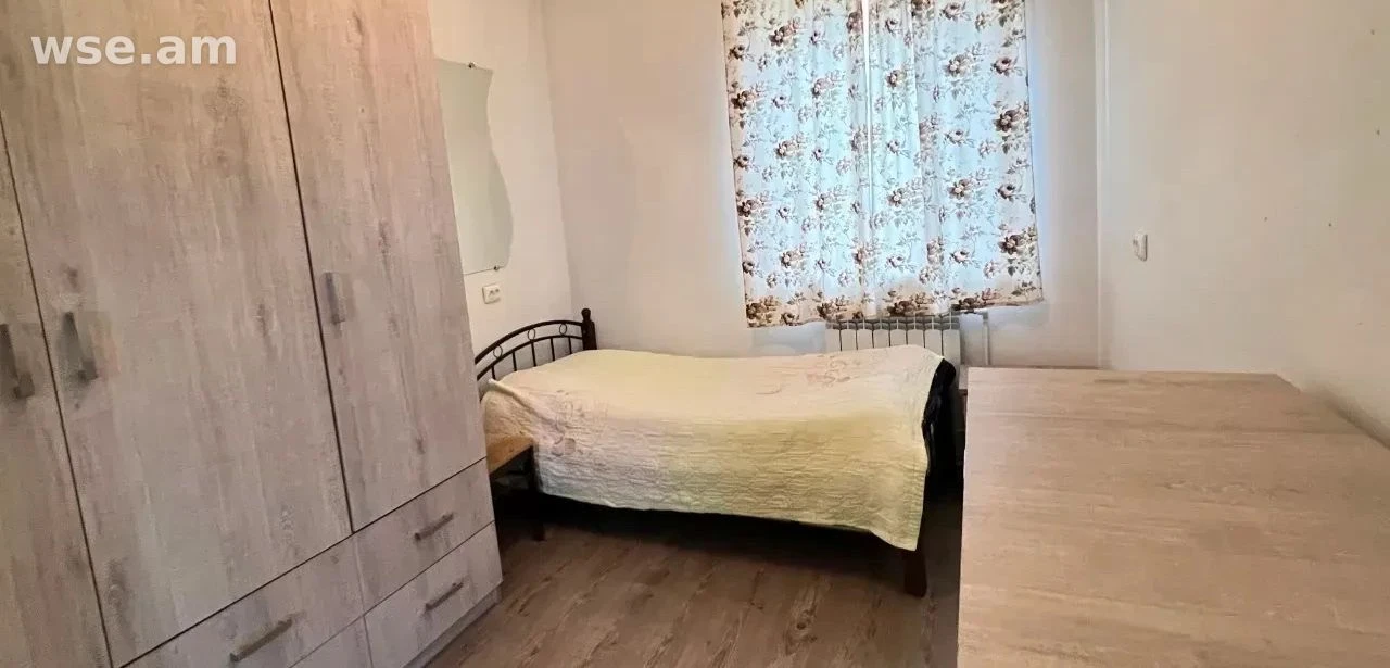 5-комн. дом, 100 м², 1-этажный, 9-я улица Вардашена