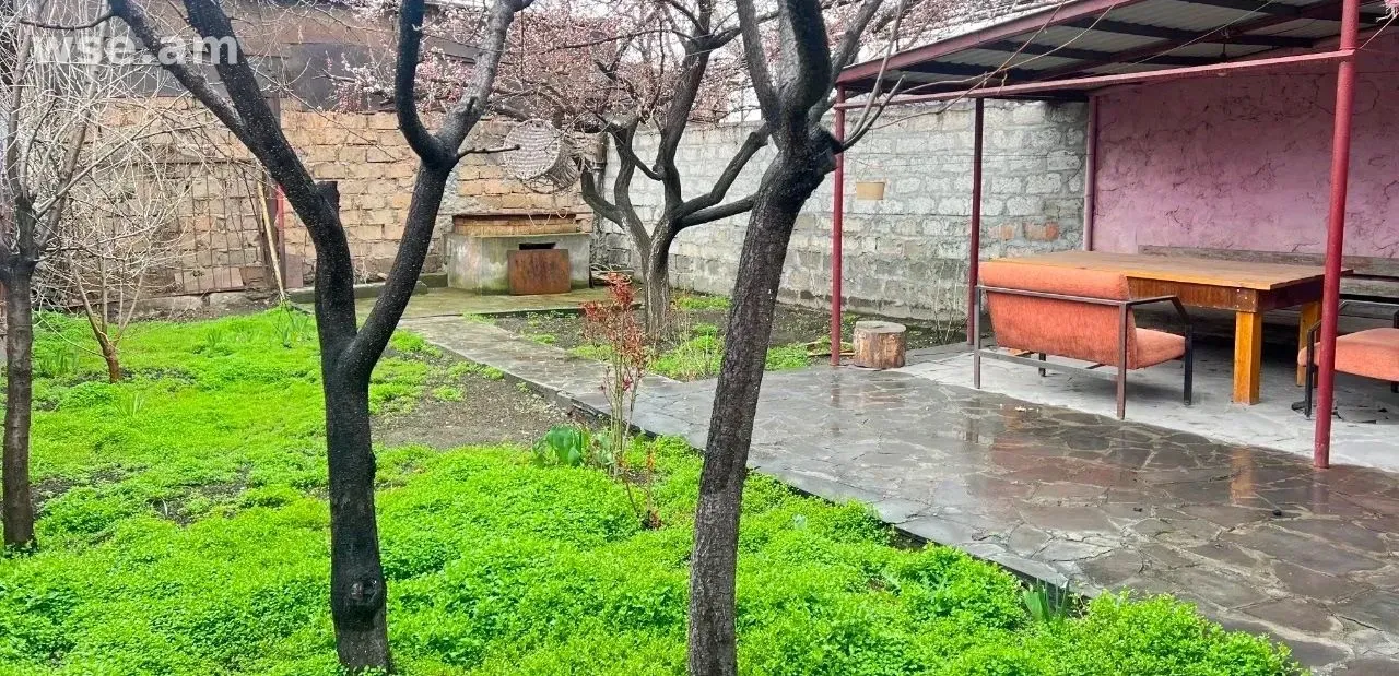 5-комн. дом, 100 м², 1-этажный, 9-я улица Вардашена