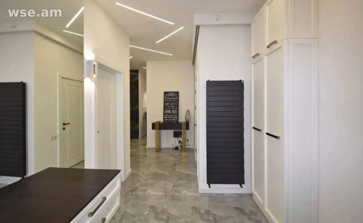 6-комн., 320 м², 1/3 эт., улица Дуряна