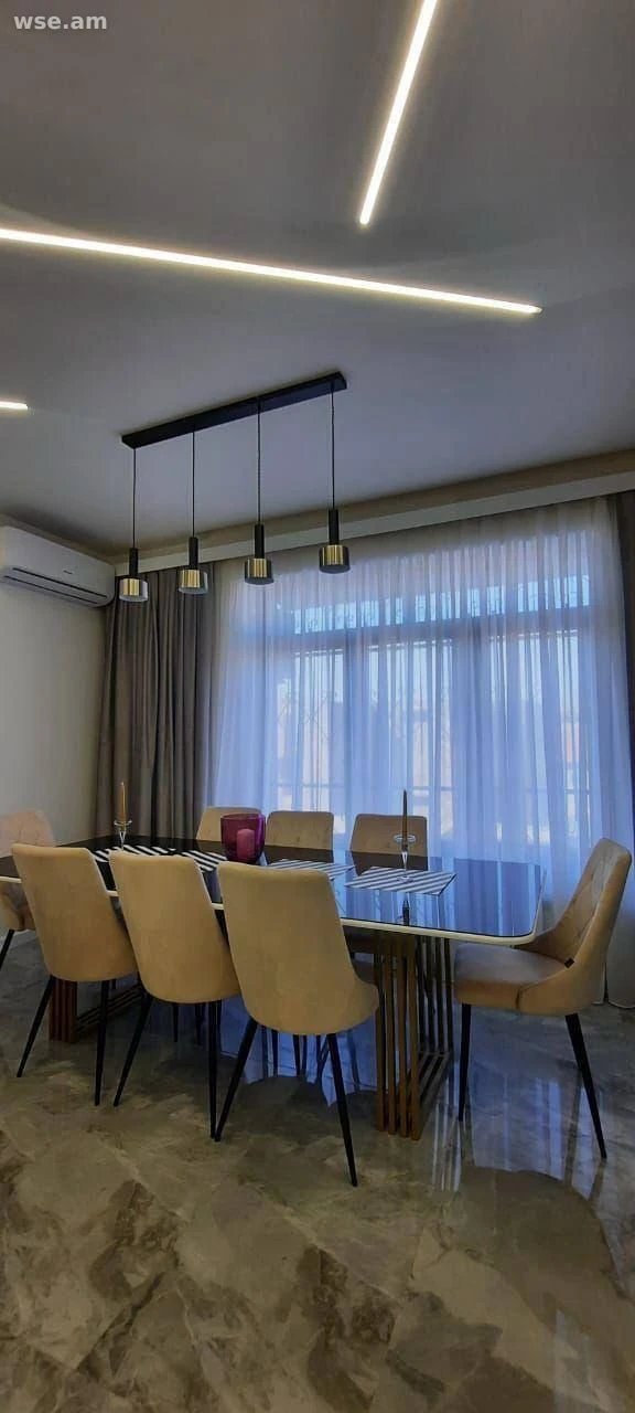 6-комн., 320 м², 1/3 эт., улица Дуряна