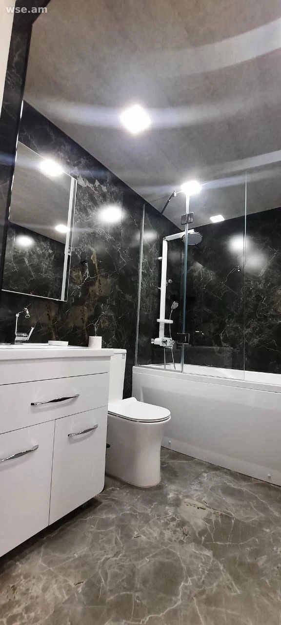 6-комн., 320 м², 1/3 эт., улица Дуряна