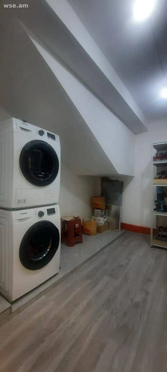 6-комн., 320 м², 1/3 эт., улица Дуряна