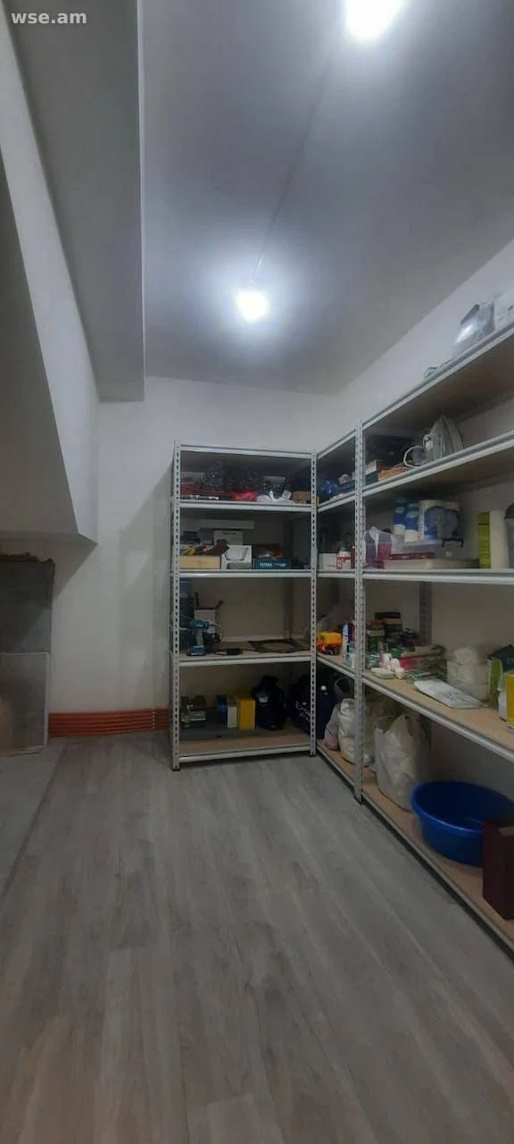 6-комн., 320 м², 1/3 эт., улица Дуряна