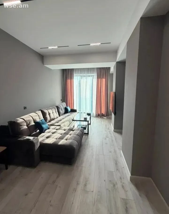 2-комн., 56 м², 15/18 эт., улица Кирка Керкоряна 23\2