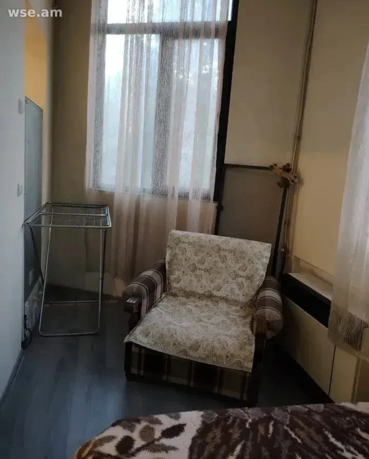 1-комн., 46 м², 2/5 эт., проспект Комитаса 54