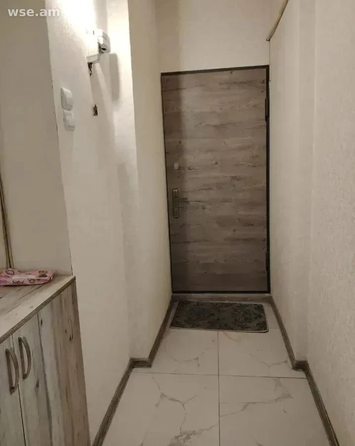 1-комн., 46 м², 2/5 эт., проспект Комитаса 54