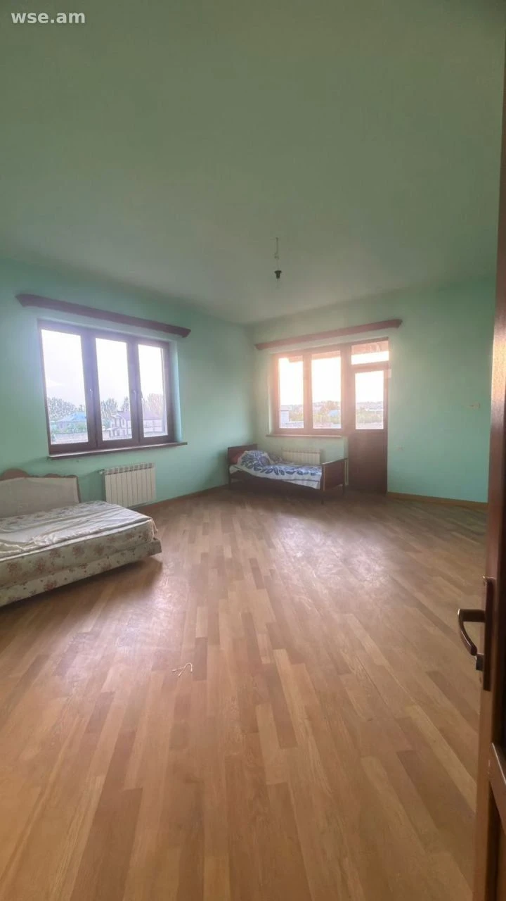 2-комн. дом, 250 м², 9-этажный, улица Кентронакан, Арамус, Котайкская область