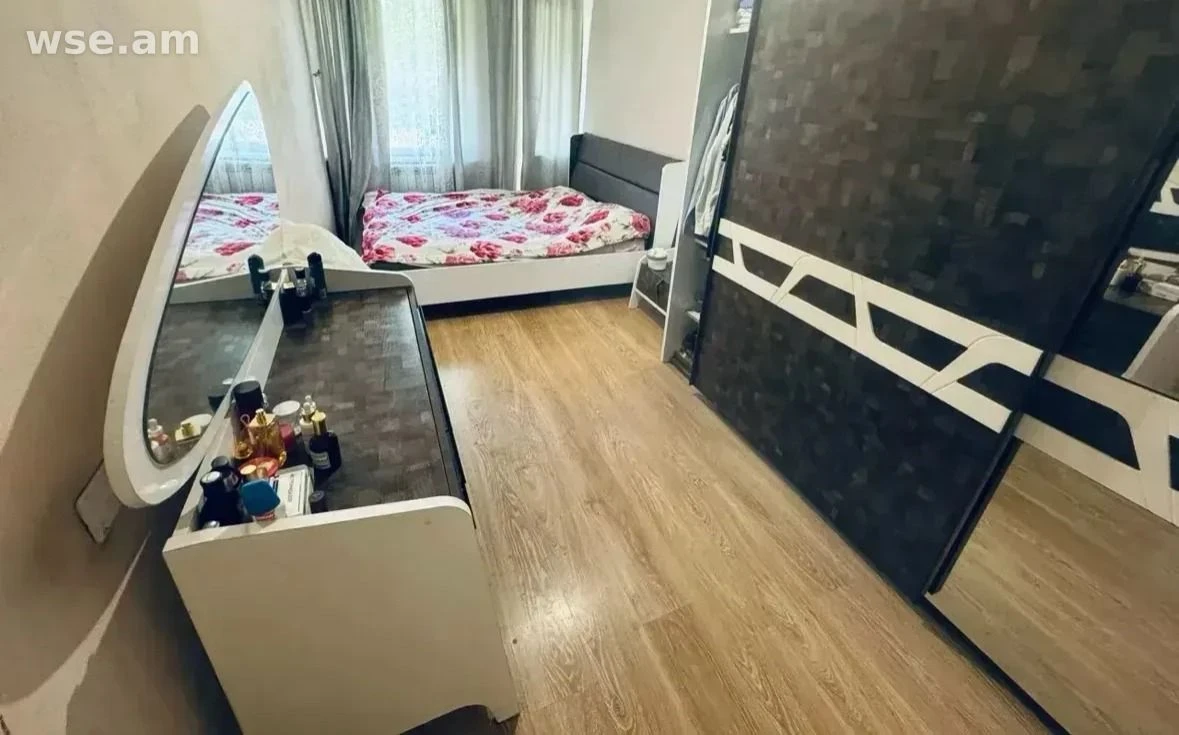 4-комн., 105 м², 2/5 эт., Малатия-Себастия 23