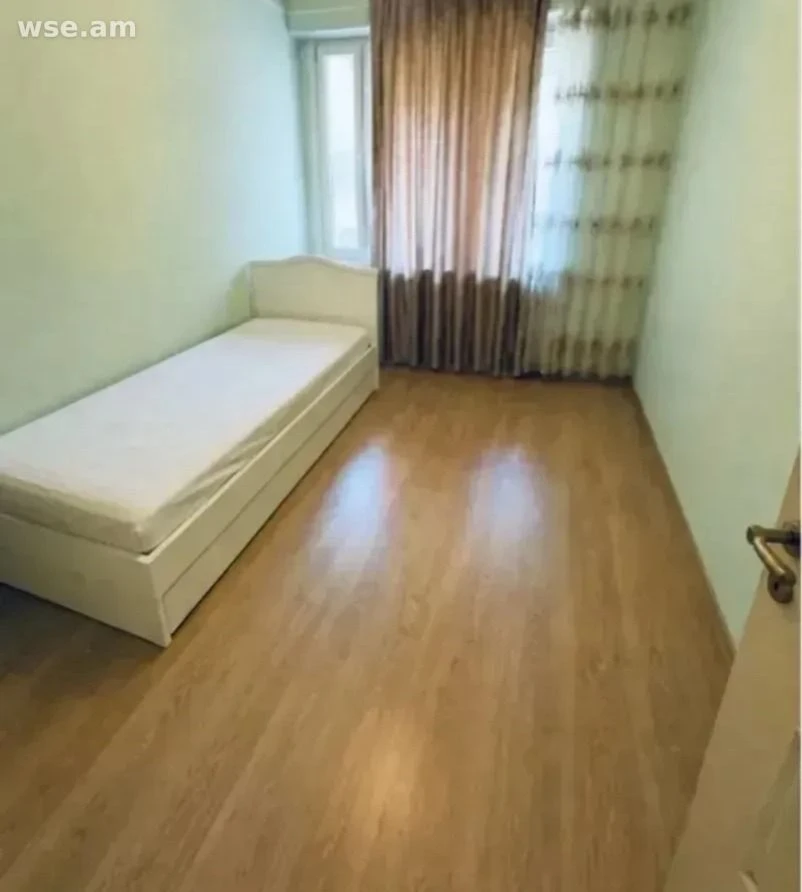 4-комн., 105 м², 2/5 эт., Малатия-Себастия 23