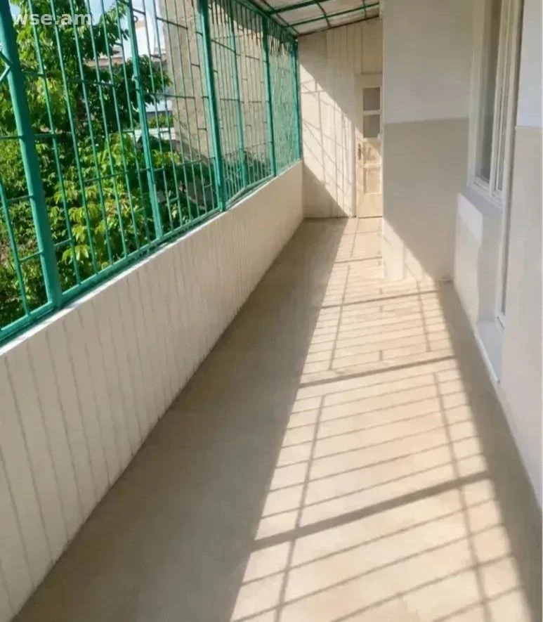 4-комн., 105 м², 2/5 эт., Малатия-Себастия 23