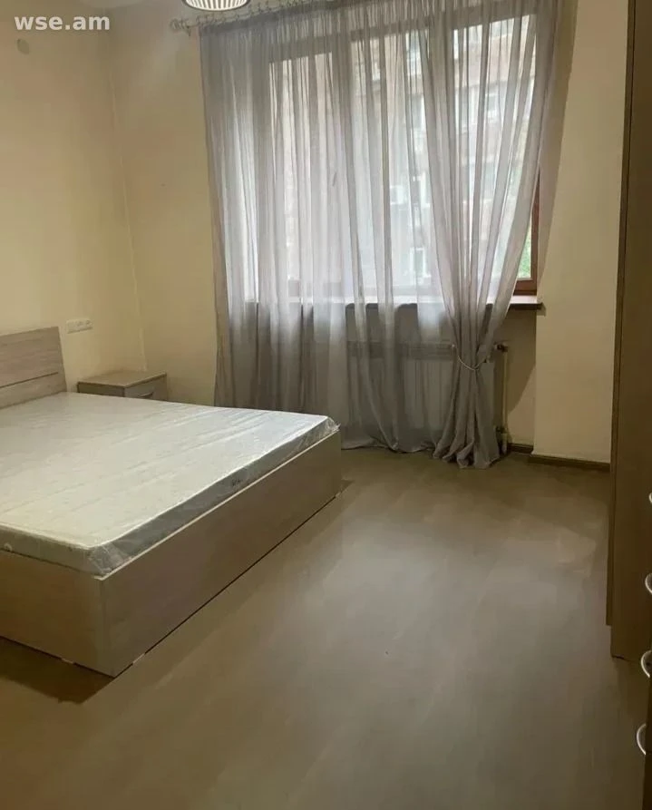 3-комн., 105 м², 2/9 эт., улица Царав Ахпюр 55/5