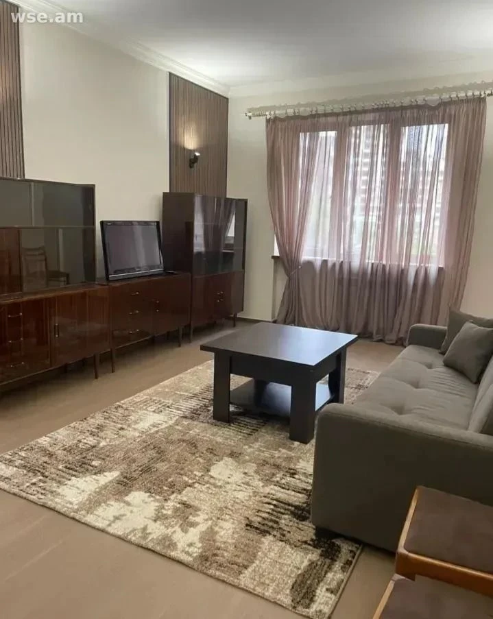 3-комн., 105 м², 2/9 эт., улица Царав Ахпюр 55/5