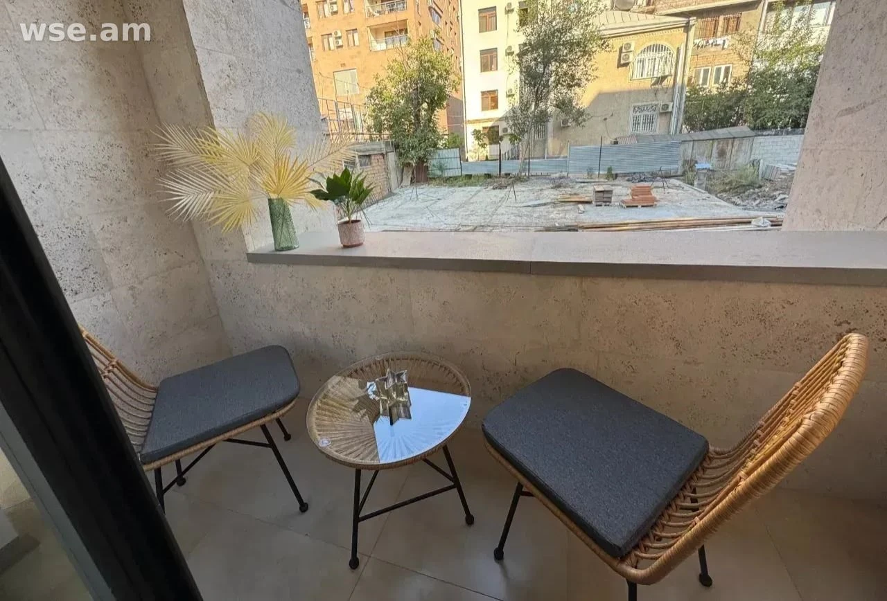 1-комн., 36 м², 2/6 эт., тупик Саят Нова 12